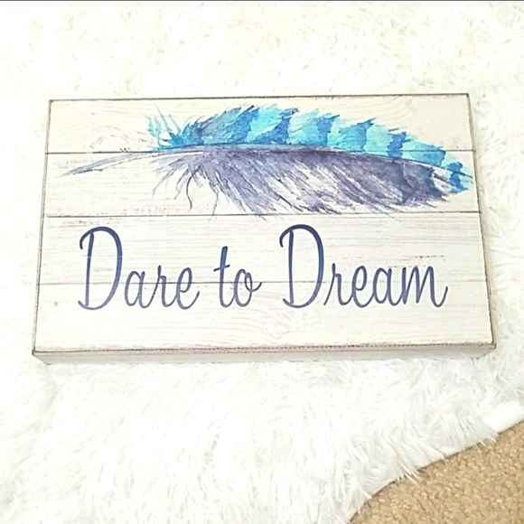 "Dare to Dream" Wooden Sign home decor - Picture 2 of 6